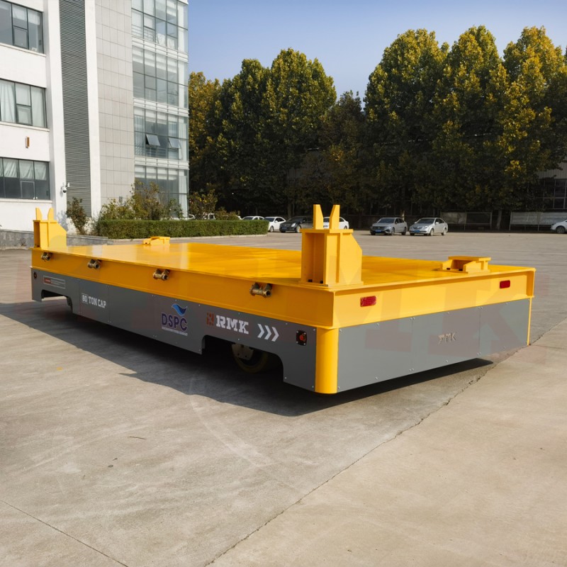 80 Tonnen Materialtransferwagen