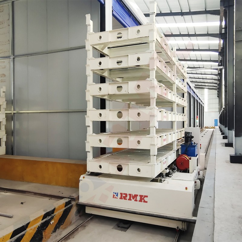 Automatisierter Bahntransfertrolley für den industriellen Transport