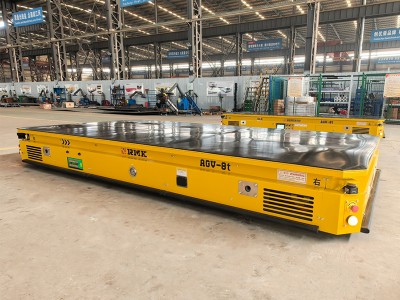 8 Tonnen Lasergesteuerte AGV mit Lifting Pallet